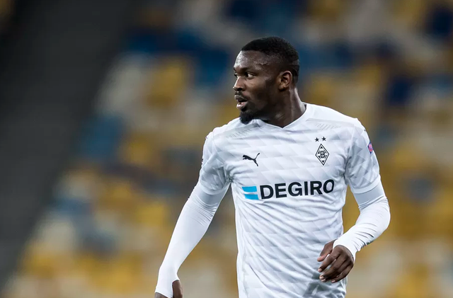 僅引起了球 僅引起了球