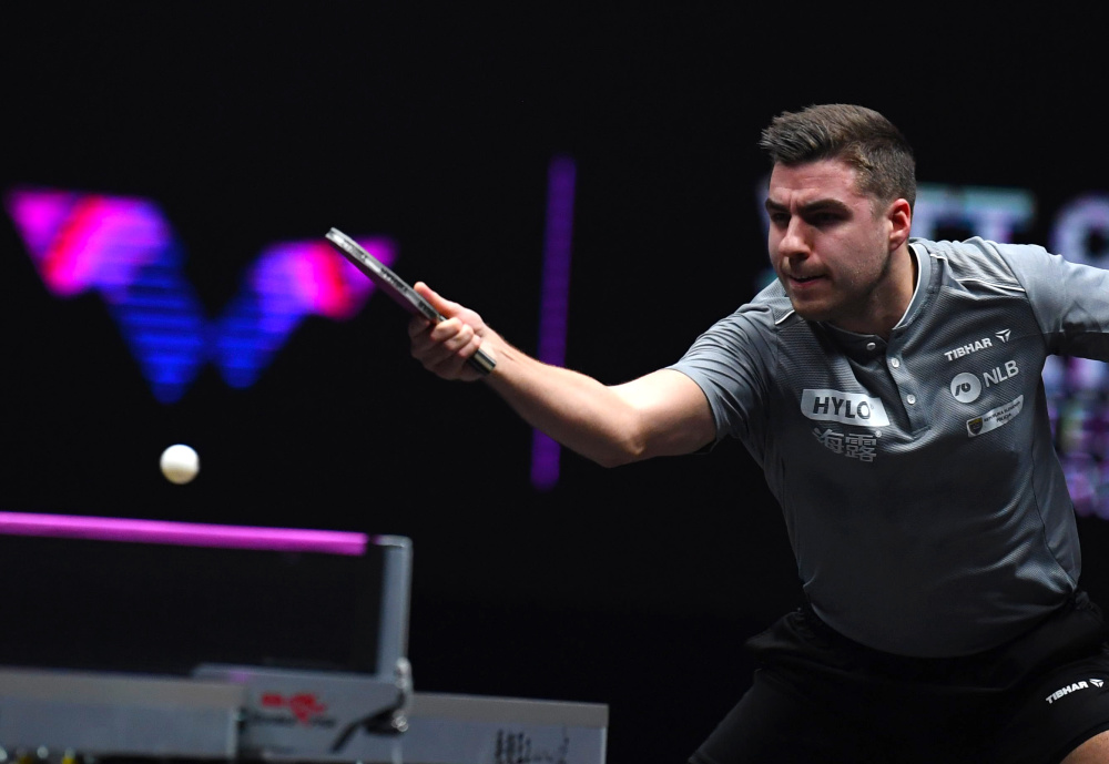 麥拿侖高層 麥拿侖高層